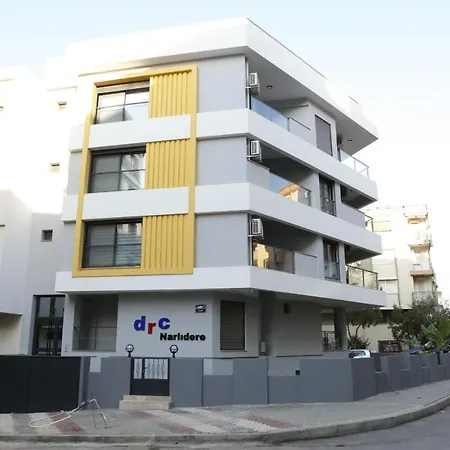 Comfortable And Modern With Balcony In Narlidere, 아파트 이즈미르